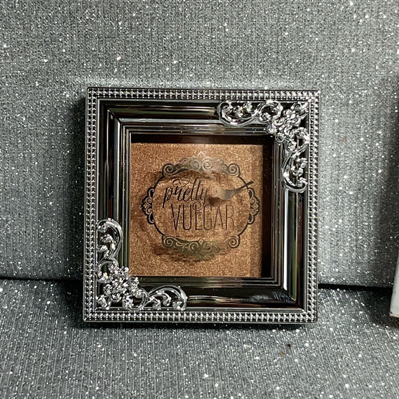 ✨Pretty Vulgar Shimmering Swan Sparkling Sass - Picture 3 of 3